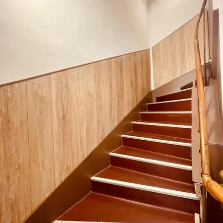 Hipotel Gambetta République 2*