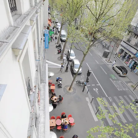 Hotel Hipotel Gambetta Republique Paryż
