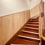 西波特巴黎甘贝塔共和酒店 2*