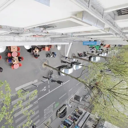 Hipotel Gambetta Republique Отель