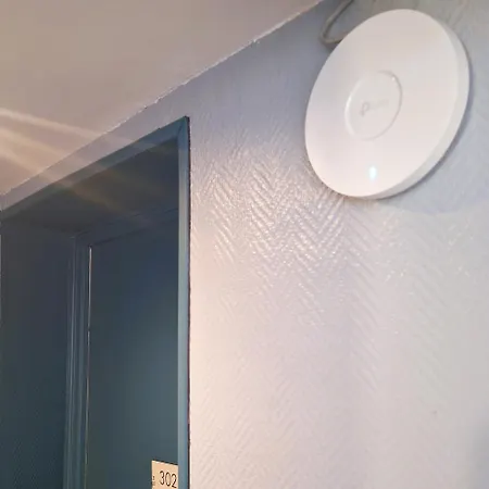 Hipotel Gambetta Republique 2* Париж