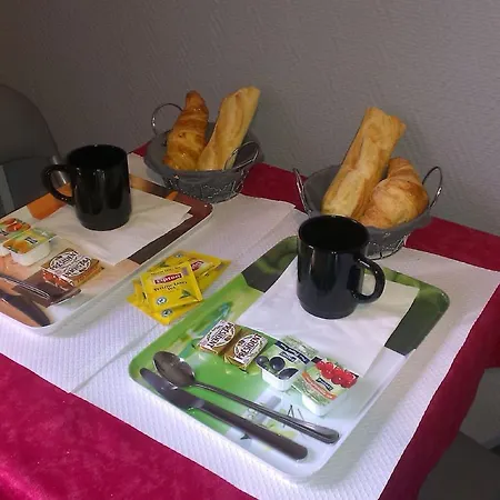 Hipotel Gambetta Republique Отель