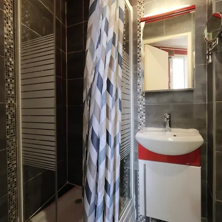 מלון Hipotel Gambetta Republique