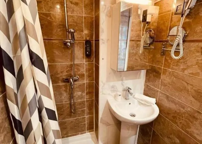 호텔 히포텔 감베타 레퓌블리크 2*