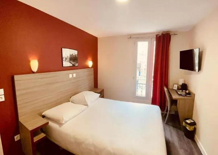 히포텔 감베타 레퓌블리크 2* 파리