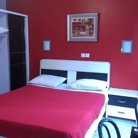 Hotel Hipotel Gambetta Republique Paris